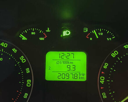 Сірий Шкода Октавія, об'ємом двигуна 1.6 л та пробігом 207 тис. км за 5500 $, фото 14 на Automoto.ua