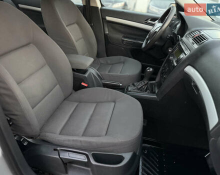 Сірий Шкода Октавія, об'ємом двигуна 1.6 л та пробігом 250 тис. км за 3850 $, фото 61 на Automoto.ua