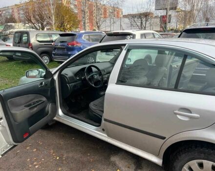 Серый Шкода Октавия, объемом двигателя 1.6 л и пробегом 280 тыс. км за 4500 $, фото 4 на Automoto.ua