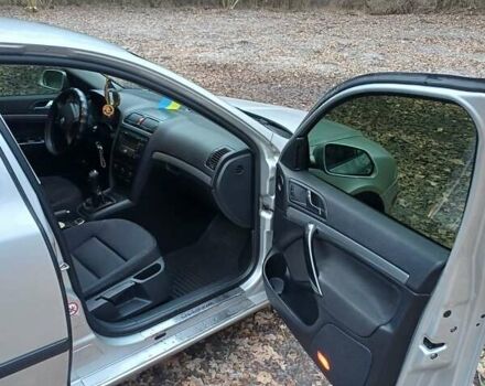 Сірий Шкода Октавія, об'ємом двигуна 1.6 л та пробігом 307 тис. км за 5200 $, фото 4 на Automoto.ua