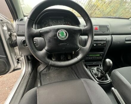 Серый Шкода Октавия, объемом двигателя 1.8 л и пробегом 270 тыс. км за 4300 $, фото 11 на Automoto.ua