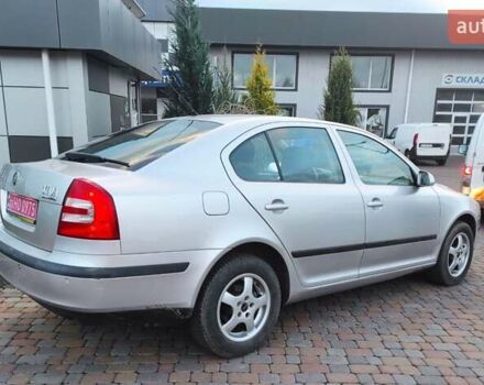 Серый Шкода Октавия, объемом двигателя 1.6 л и пробегом 180 тыс. км за 5190 $, фото 4 на Automoto.ua