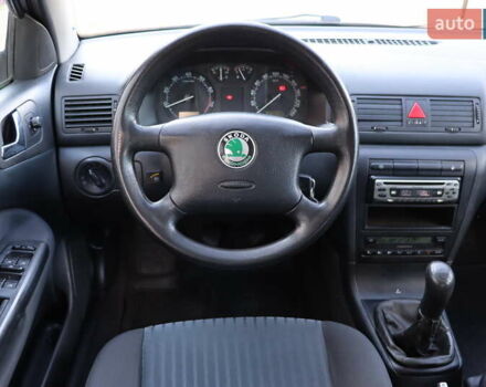 Серый Шкода Октавия, объемом двигателя 2 л и пробегом 272 тыс. км за 4300 $, фото 16 на Automoto.ua