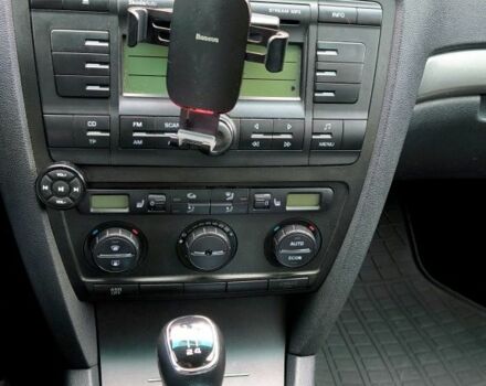 Сірий Шкода Октавія, об'ємом двигуна 1.6 л та пробігом 365 тис. км за 5800 $, фото 4 на Automoto.ua