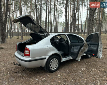 Сірий Шкода Октавія, об'ємом двигуна 1.6 л та пробігом 243 тис. км за 4250 $, фото 24 на Automoto.ua