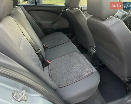 Серый Шкода Октавия, объемом двигателя 1.6 л и пробегом 257 тыс. км за 5650 $, фото 16 на Automoto.ua