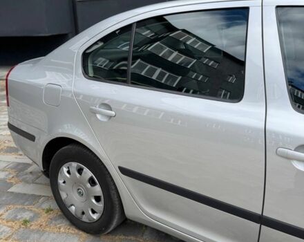 Серый Шкода Октавия, объемом двигателя 1.6 л и пробегом 139 тыс. км за 6900 $, фото 3 на Automoto.ua