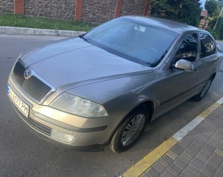 Серый Шкода Октавия, объемом двигателя 2 л и пробегом 240 тыс. км за 6500 $, фото 2 на Automoto.ua