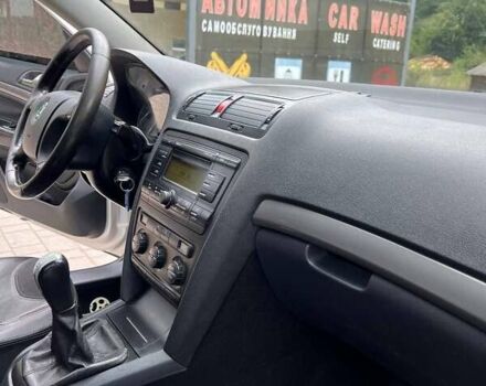Серый Шкода Октавия, объемом двигателя 1.97 л и пробегом 370 тыс. км за 4500 $, фото 10 на Automoto.ua