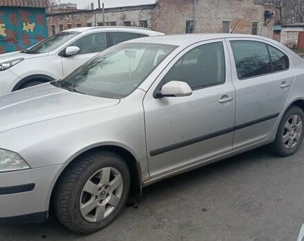 Серый Шкода Октавия, объемом двигателя 1.6 л и пробегом 250 тыс. км за 4800 $, фото 1 на Automoto.ua