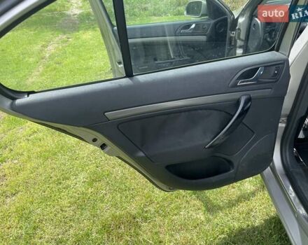 Серый Шкода Октавия, объемом двигателя 2 л и пробегом 247 тыс. км за 5300 $, фото 12 на Automoto.ua