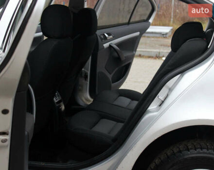 Серый Шкода Октавия, объемом двигателя 1.6 л и пробегом 250 тыс. км за 4150 $, фото 24 на Automoto.ua