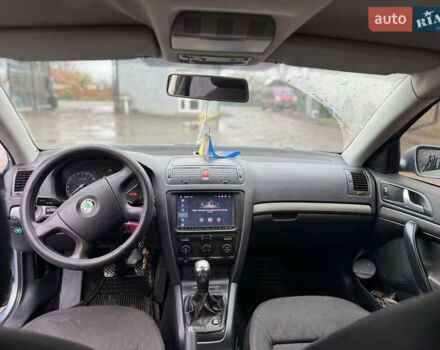 Серый Шкода Октавия, объемом двигателя 1.6 л и пробегом 190 тыс. км за 5600 $, фото 7 на Automoto.ua