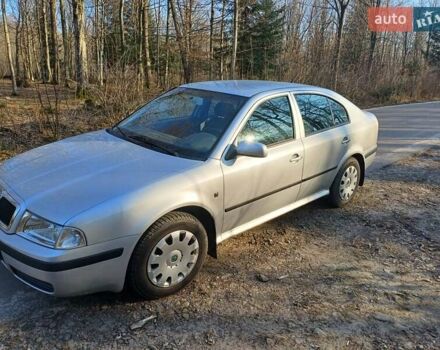 Серый Шкода Октавия, объемом двигателя 1.6 л и пробегом 147 тыс. км за 5500 $, фото 2 на Automoto.ua