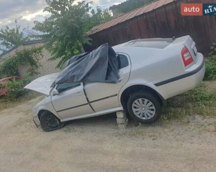 Серый Шкода Октавия, объемом двигателя 1.6 л и пробегом 410 тыс. км за 1200 $, фото 3 на Automoto.ua