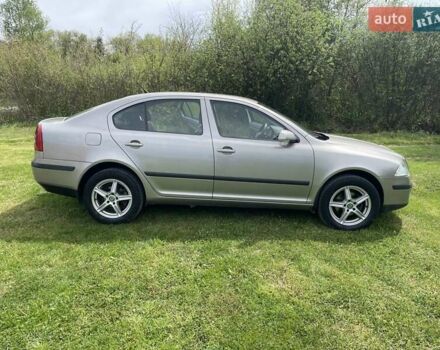 Серый Шкода Октавия, объемом двигателя 2 л и пробегом 247 тыс. км за 5300 $, фото 6 на Automoto.ua