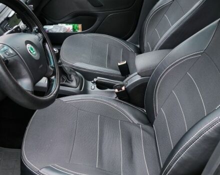 Сірий Шкода Октавія, об'ємом двигуна 1.6 л та пробігом 365 тис. км за 5800 $, фото 5 на Automoto.ua