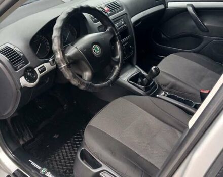 Сірий Шкода Октавія, об'ємом двигуна 1.6 л та пробігом 347 тис. км за 4199 $, фото 18 на Automoto.ua