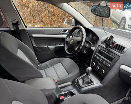 Серый Шкода Октавия, объемом двигателя 1.98 л и пробегом 272 тыс. км за 3200 $, фото 7 на Automoto.ua