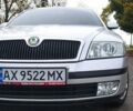 Шкода Октавия 2006 в Чугуеве на Automoto.ua Серый Шкода Октавия, объемом двигателя 1.6 л и пробегом 249 тыс. км за 6700 $, фото 6 на Automoto.ua