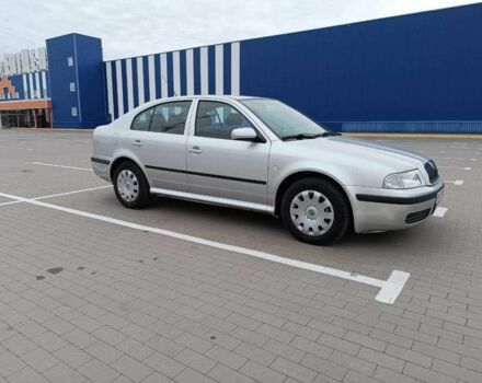 Серый Шкода Октавия, объемом двигателя 1.6 л и пробегом 140 тыс. км за 5999 $, фото 2 на Automoto.ua