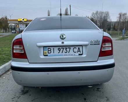 Серый Шкода Октавия, объемом двигателя 1.6 л и пробегом 252 тыс. км за 4300 $, фото 2 на Automoto.ua