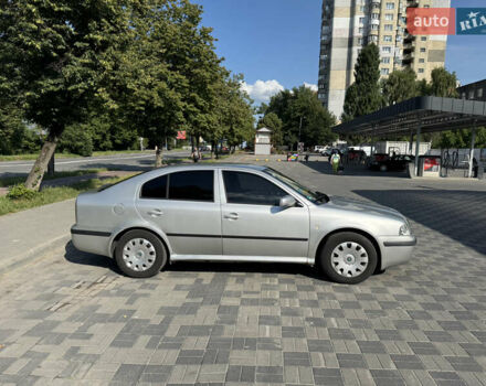 Сірий Шкода Октавія, об'ємом двигуна 1.6 л та пробігом 275 тис. км за 5200 $, фото 1 на Automoto.ua