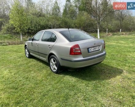 Серый Шкода Октавия, объемом двигателя 2 л и пробегом 247 тыс. км за 5300 $, фото 3 на Automoto.ua