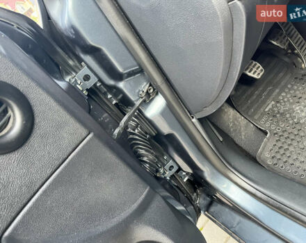 Серый Шкода Октавия, объемом двигателя 1.97 л и пробегом 320 тыс. км за 5550 $, фото 15 на Automoto.ua