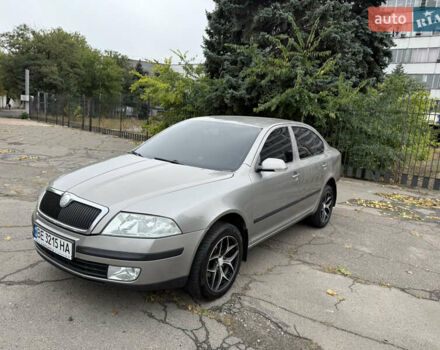 Серый Шкода Октавия, объемом двигателя 1.6 л и пробегом 213 тыс. км за 5600 $, фото 6 на Automoto.ua