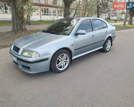 Серый Шкода Октавия, объемом двигателя 1.6 л и пробегом 280 тыс. км за 3950 $, фото 1 на Automoto.ua