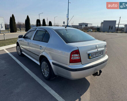 Серый Шкода Октавия, объемом двигателя 1.6 л и пробегом 212 тыс. км за 4800 $, фото 1 на Automoto.ua