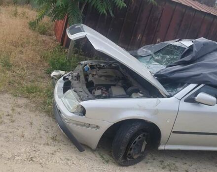 Серый Шкода Октавия, объемом двигателя 1.6 л и пробегом 410 тыс. км за 1200 $, фото 2 на Automoto.ua