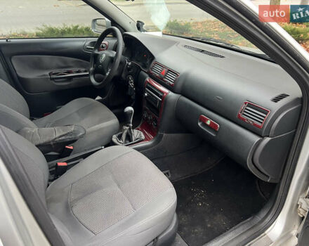 Серый Шкода Октавия, объемом двигателя 1.9 л и пробегом 237 тыс. км за 3999 $, фото 6 на Automoto.ua