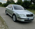 Сірий Шкода Октавія, об'ємом двигуна 2 л та пробігом 302 тис. км за 6100 $, фото 7 на Automoto.ua