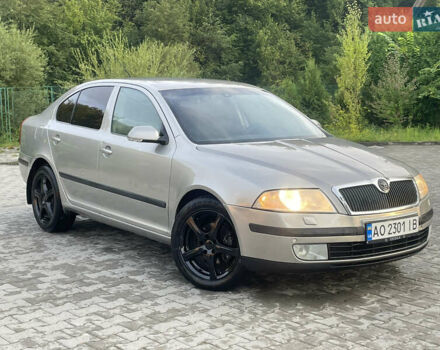 Сірий Шкода Октавія, об'ємом двигуна 1.97 л та пробігом 375 тис. км за 4500 $, фото 15 на Automoto.ua