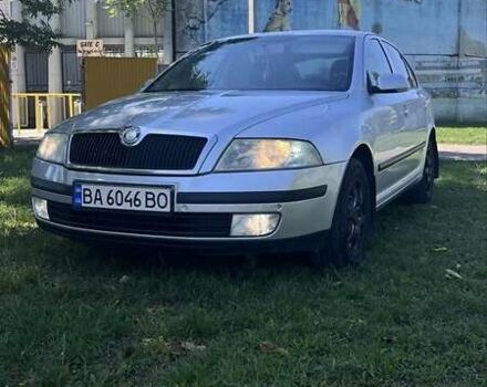 Серый Шкода Октавия, объемом двигателя 1.6 л и пробегом 300 тыс. км за 5900 $, фото 5 на Automoto.ua