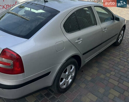 Серый Шкода Октавия, объемом двигателя 1.97 л и пробегом 350 тыс. км за 6300 $, фото 2 на Automoto.ua