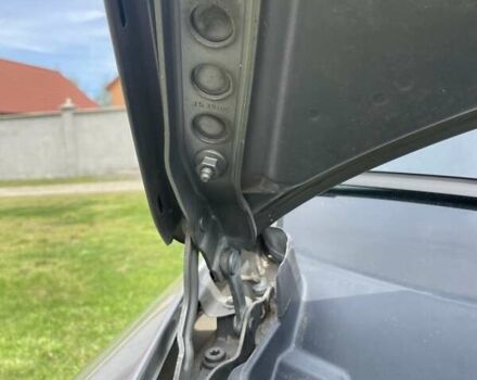 Серый Шкода Октавия, объемом двигателя 2 л и пробегом 247 тыс. км за 5300 $, фото 21 на Automoto.ua