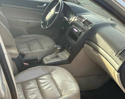 Серый Шкода Октавия, объемом двигателя 1.97 л и пробегом 300 тыс. км за 5250 $, фото 6 на Automoto.ua