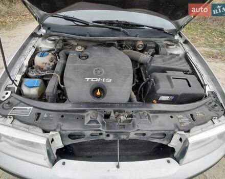 Серый Шкода Октавия, объемом двигателя 1.9 л и пробегом 336 тыс. км за 4750 $, фото 3 на Automoto.ua