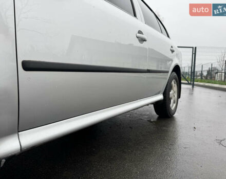 Сірий Шкода Октавія, об'ємом двигуна 1.6 л та пробігом 261 тис. км за 4800 $, фото 6 на Automoto.ua