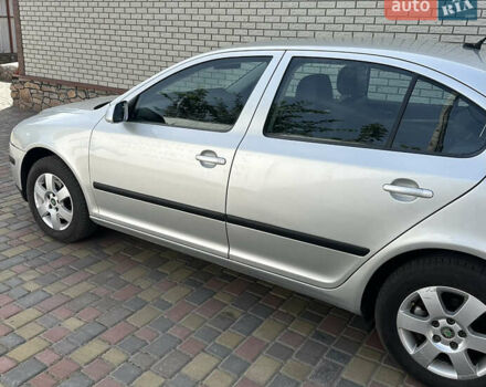 Серый Шкода Октавия, объемом двигателя 1.97 л и пробегом 350 тыс. км за 6300 $, фото 1 на Automoto.ua