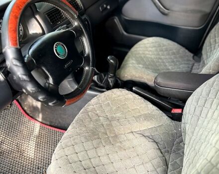 Шкода Октавія 2006 у Одесі на Automoto.ua Сірий Шкода Октавія, об'ємом двигуна 1.9 л та пробігом 0 тис. км за 5500 $, фото 3 на Automoto.ua