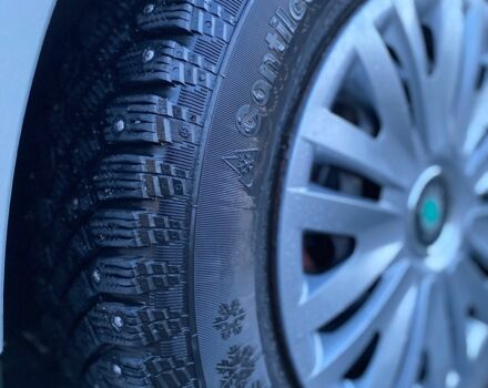 Серый Шкода Октавия, объемом двигателя 1.6 л и пробегом 213 тыс. км за 6300 $, фото 6 на Automoto.ua