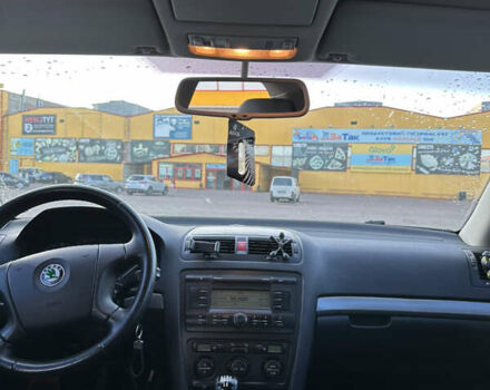 Серый Шкода Октавия, объемом двигателя 1.9 л и пробегом 304 тыс. км за 6500 $, фото 9 на Automoto.ua