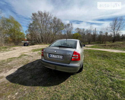 Сірий Шкода Октавія, об'ємом двигуна 1.6 л та пробігом 260 тис. км за 5500 $, фото 2 на Automoto.ua