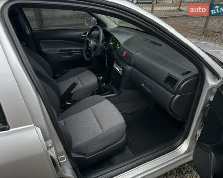 Серый Шкода Октавия, объемом двигателя 1.6 л и пробегом 280 тыс. км за 4700 $, фото 23 на Automoto.ua