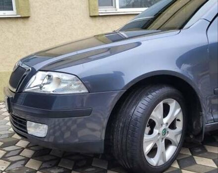 Серый Шкода Октавия, объемом двигателя 1.6 л и пробегом 111 тыс. км за 6000 $, фото 2 на Automoto.ua