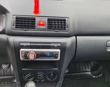 Серый Шкода Октавия, объемом двигателя 1.6 л и пробегом 148 тыс. км за 6100 $, фото 16 на Automoto.ua
